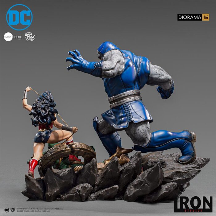 3 3 – Iron Studios Wonder Woman Vs Darkseid 1/6 Scale Statue – Cosmic Comics