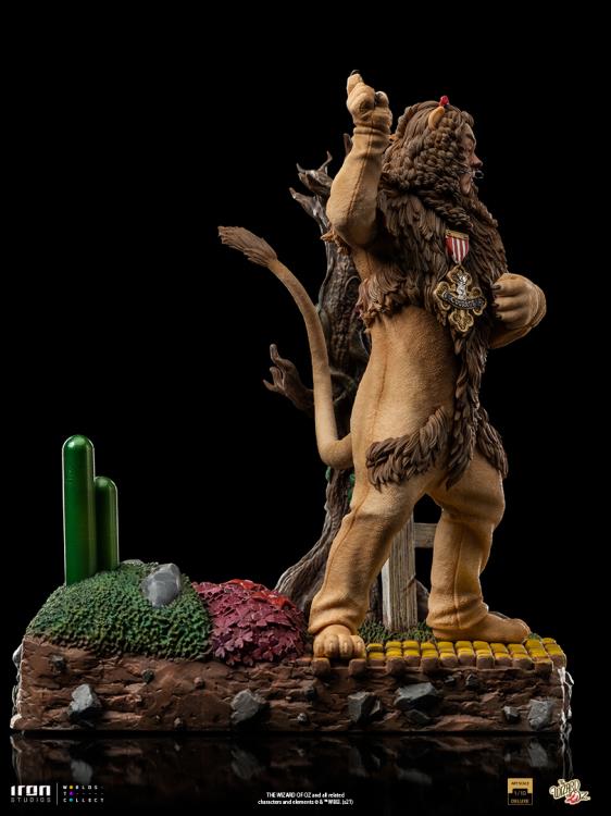 cowardlylionfullblk2 – Statue Cowardly Lion - Wizard of Oz - DELUXE Art Scale 1/10 - Iron Studios PRE-ORDER – Cosmic Comics